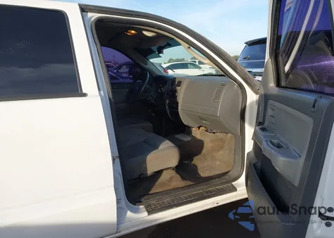 2006 Dodge Dakota Slt z USA, uszkodzony, nr VIN 1D7HE48N96S588561